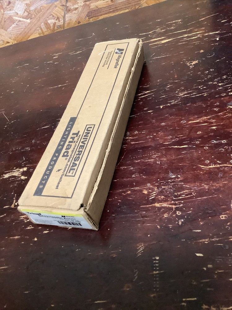 New MagneTek Universal Triad Electronic Ballast