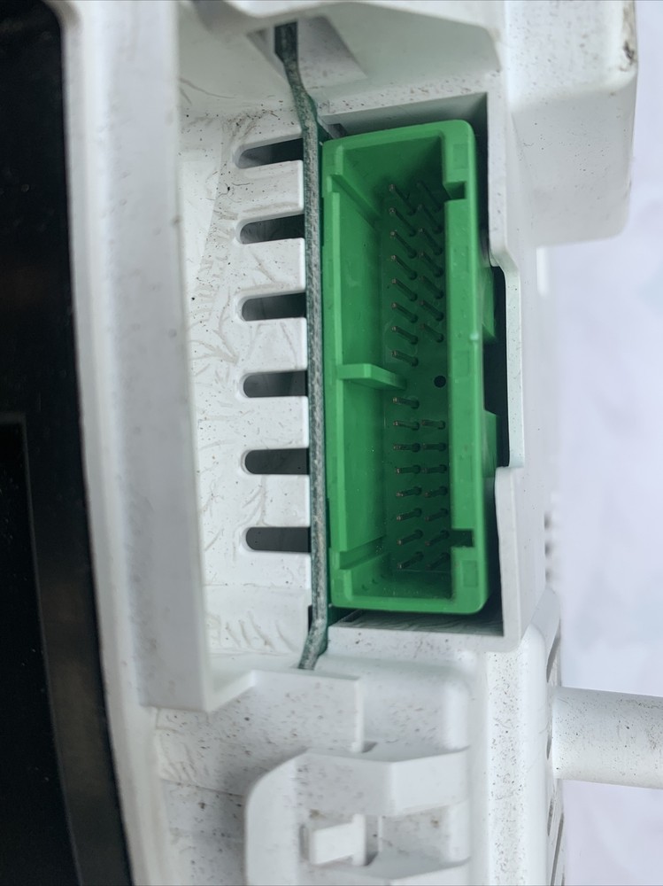 2006 Honda odyssey odometer cluster