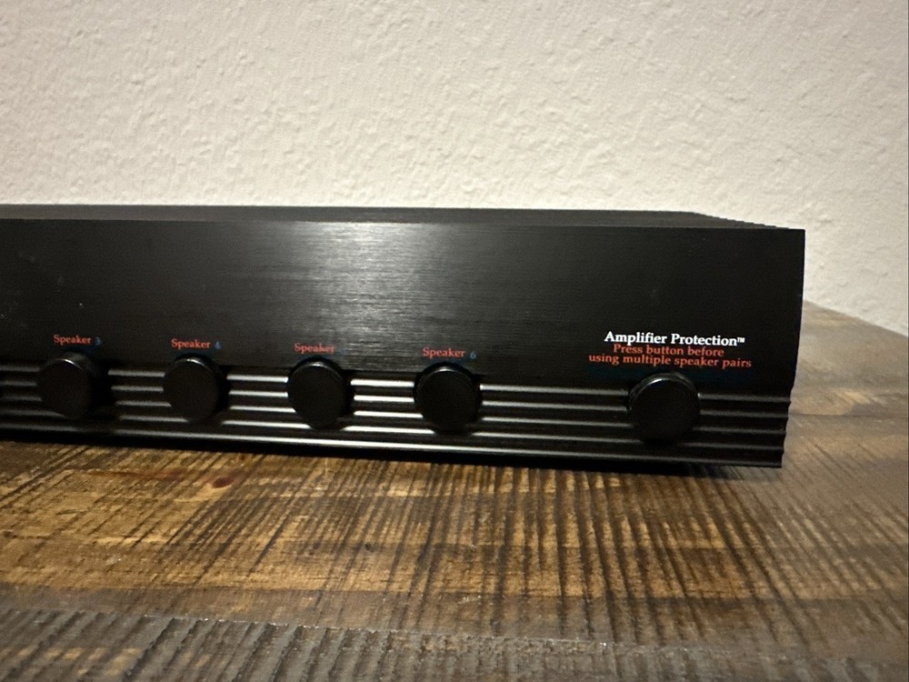 Monster Cable 6 Way Speaker Selector With Amplifier Protection