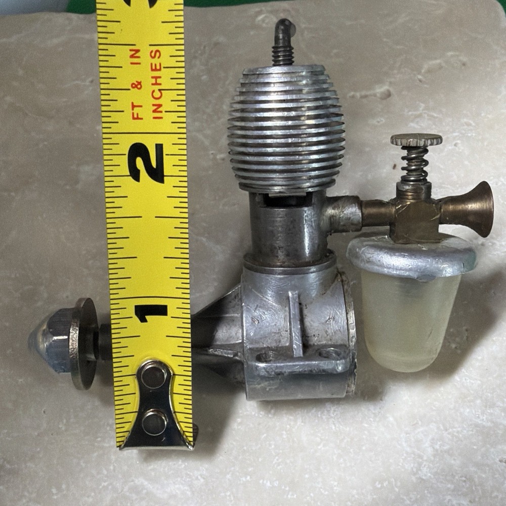 1948 AMCO MK II 0.87 R/C Model Airplane Engine