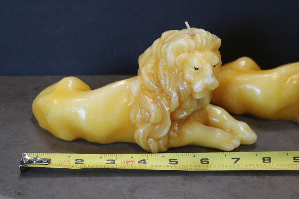 VTG PAIR FIGURAL LION CANDLES
