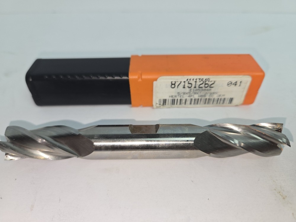 Milling Cutter,end Mills Asorted Sizes, Not All Bits Match There Case.13 Bits