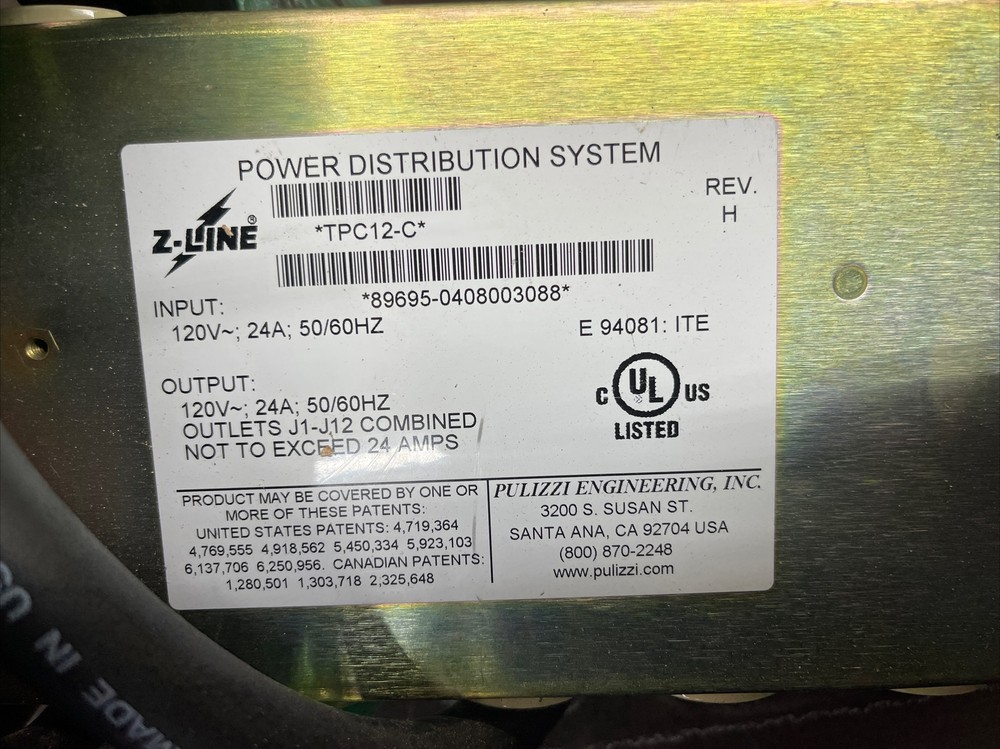 2x Z-Line Pulizzi Engineering Power Distribution System TPC12-C E 94081 (2 Piece