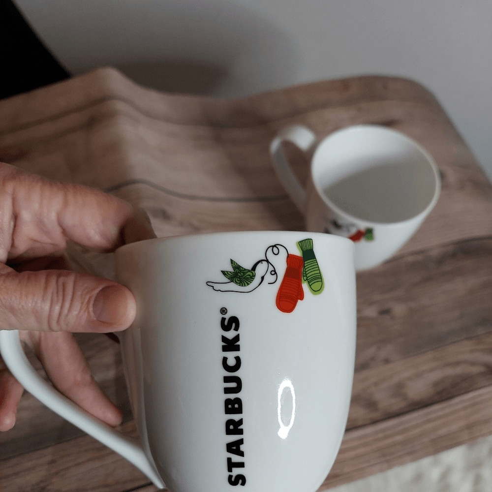 Starbucks white Christmas cups