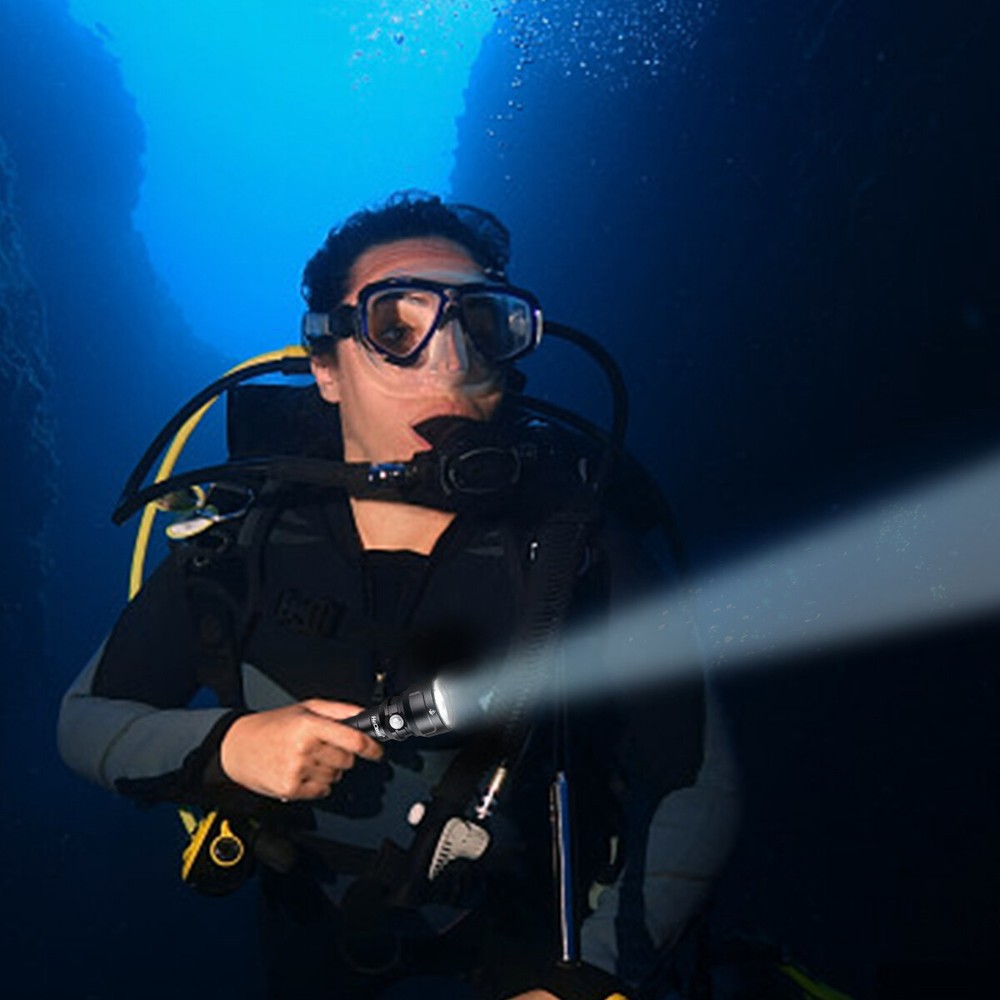 Underwater 394ft Waterproof Scuba Diving Flashlight Rechargeable Dive Torch Lamp