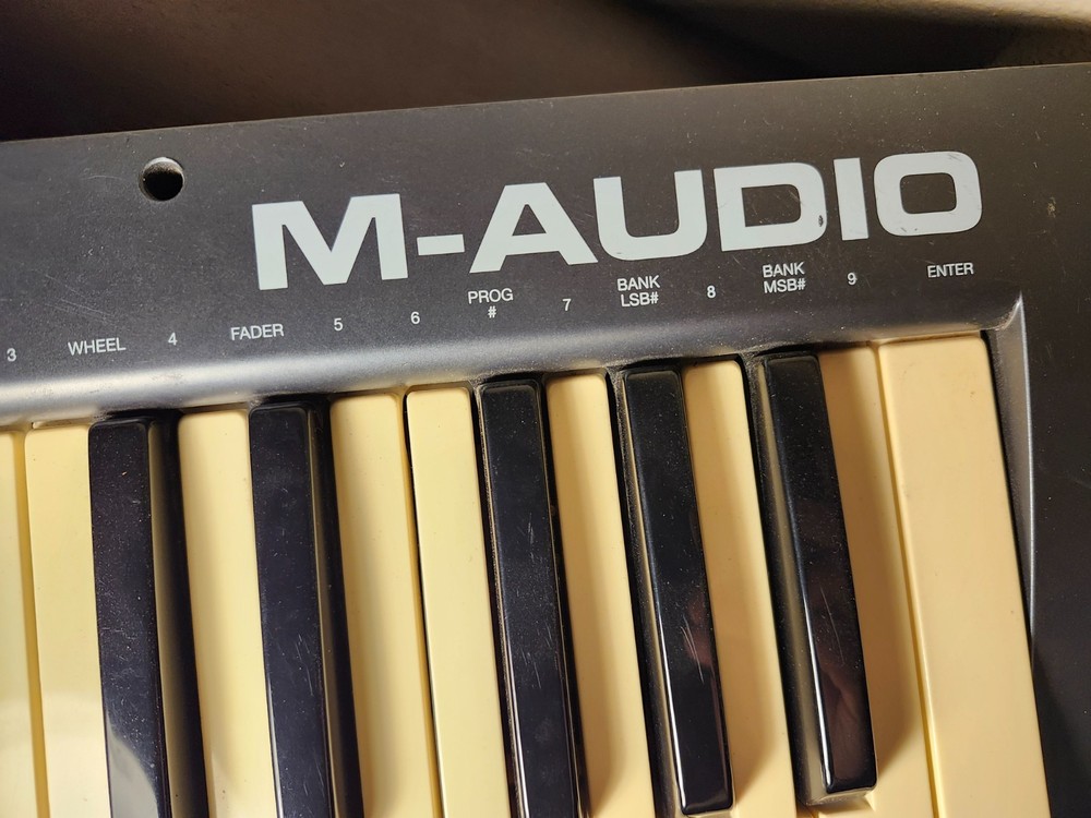M-Audio Keystation 49 USB MIDI Keyboard/Controller