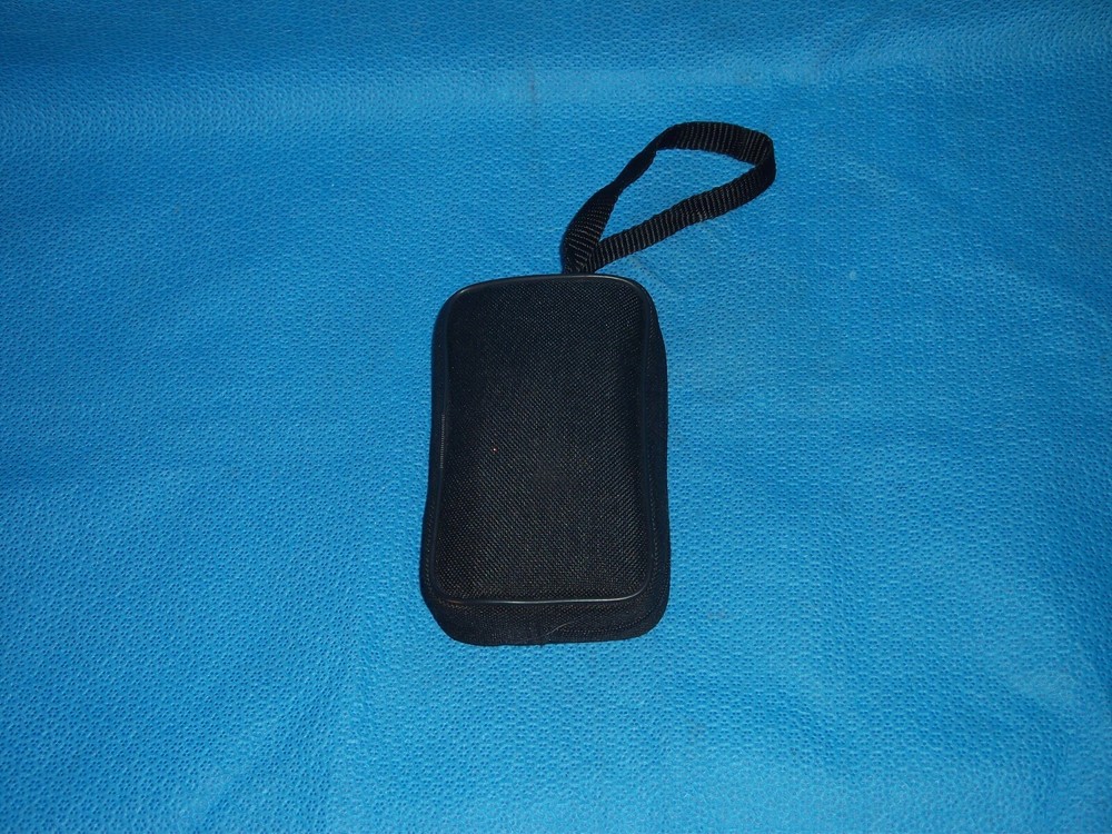 Celestron 10x25 Ruby Coated Compact Binoculars with Case