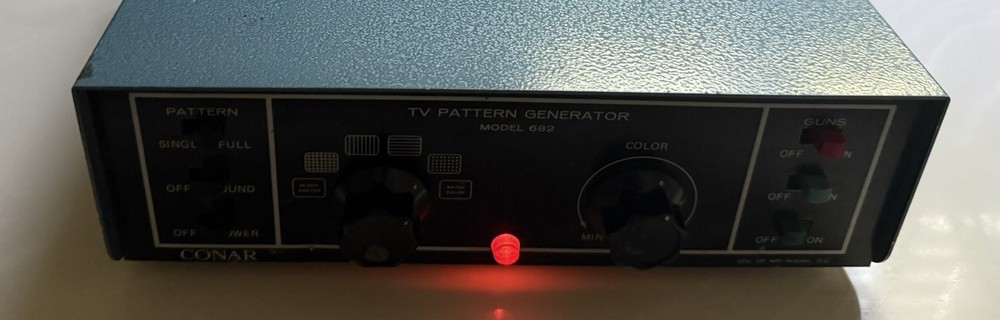 Power Tested Only — Conar TV Pattern Generator Model 682 — See Description