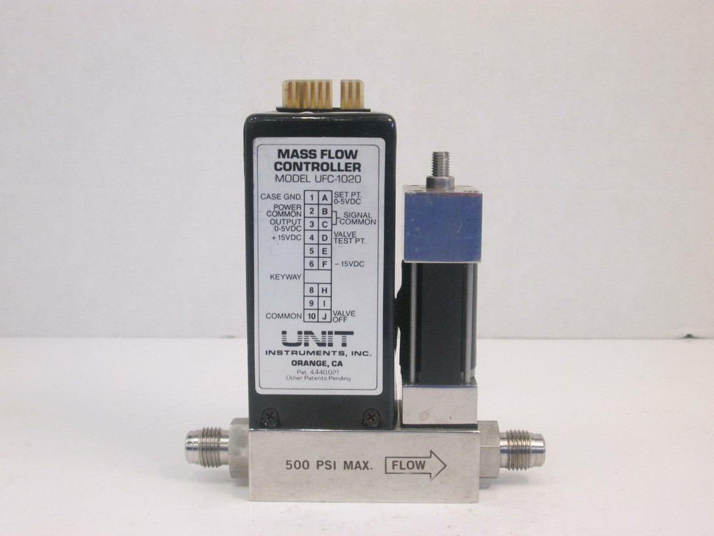 Unit UFC-1020 Mass Flow Controller MFC, SF6, 15 SCCM