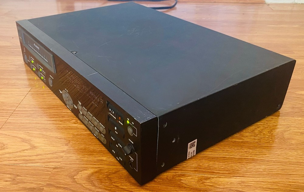 Alesis Masterlink ML-9600 Hard Disk Mastering Recorder with Remote Fully Works