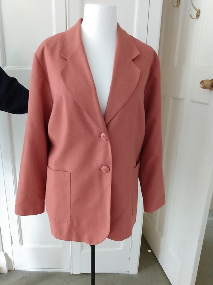 Selective jacket and skirt size 20