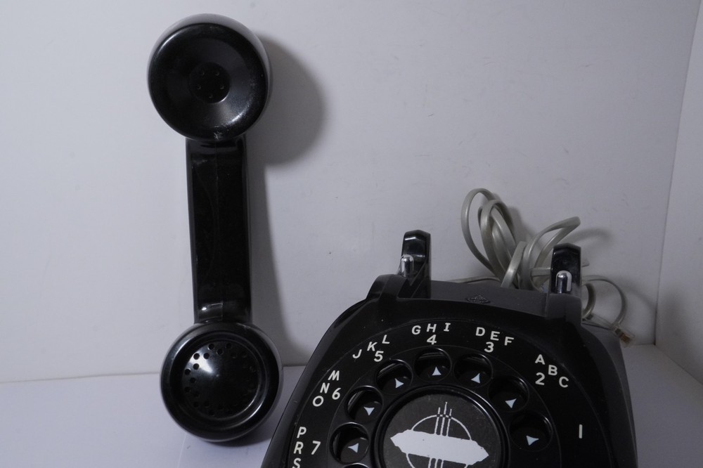 Nice Original AUTOMATIC ELECTRIC Black A/E 80 Deskset Sold AS IS & Untested