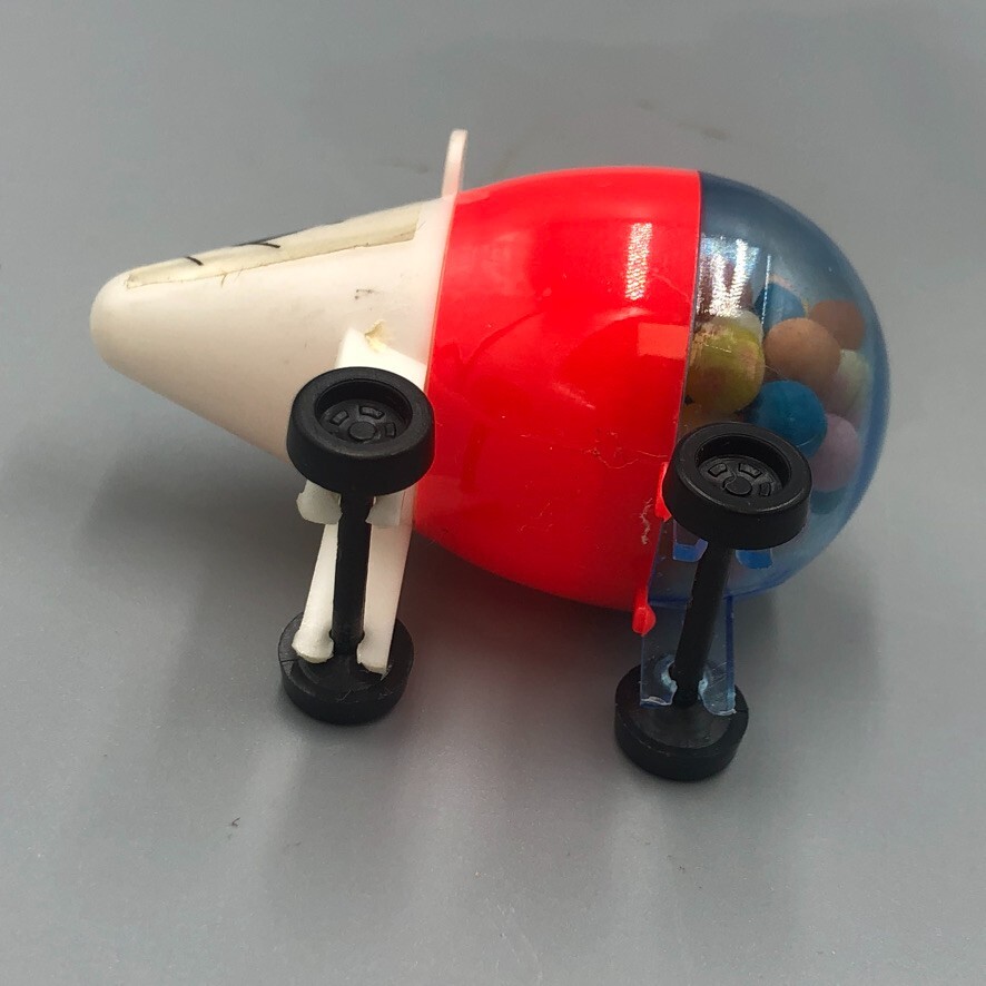 Vintage TOY MOUSE On Wheels Rolling CANDY CONTAINER Plastic Animal