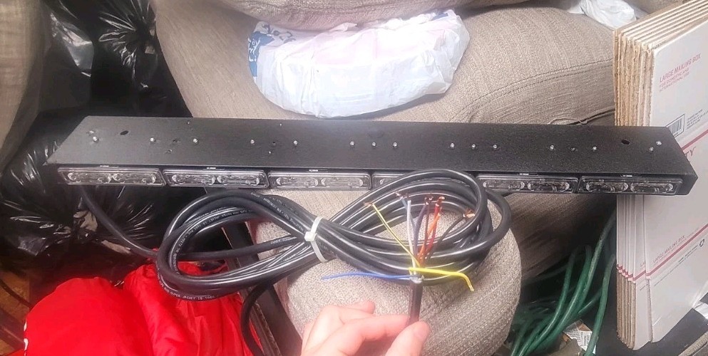 Code 3 LED AMBER direction traffic advisor 27.5 Interior Only World Wide