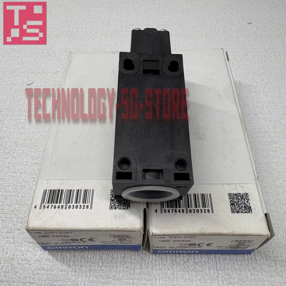 1pcs New Omron D4N-2120 Limit switch