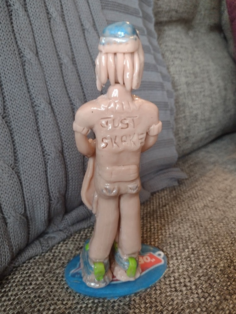 VANS Skater Sculpture 8 inch