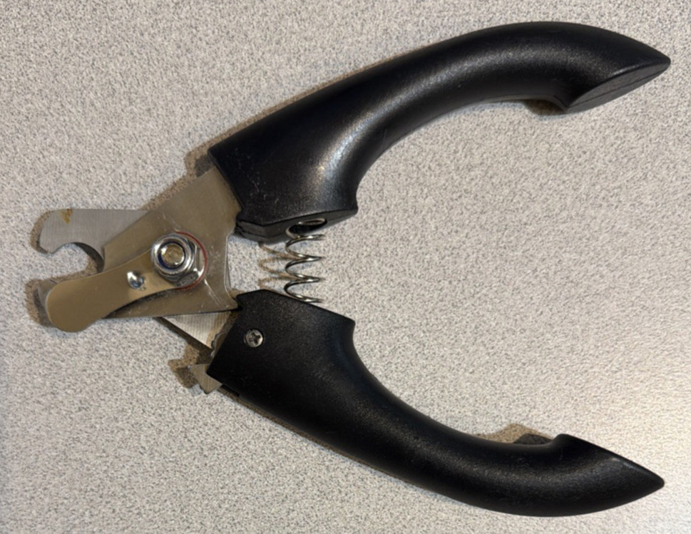 Oster Dog Nail Clippers GUC