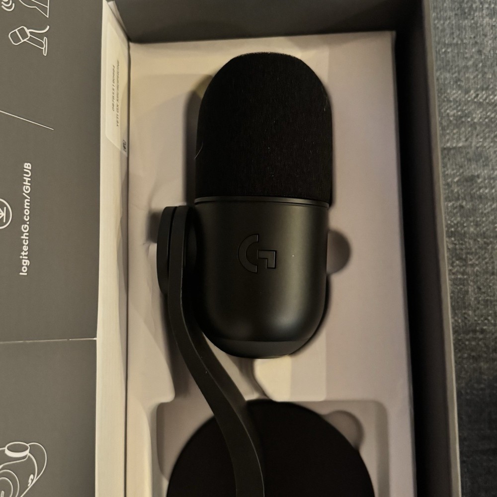 Logitech Yeti GX Dynamic RGB Gaming Mic with LightSync