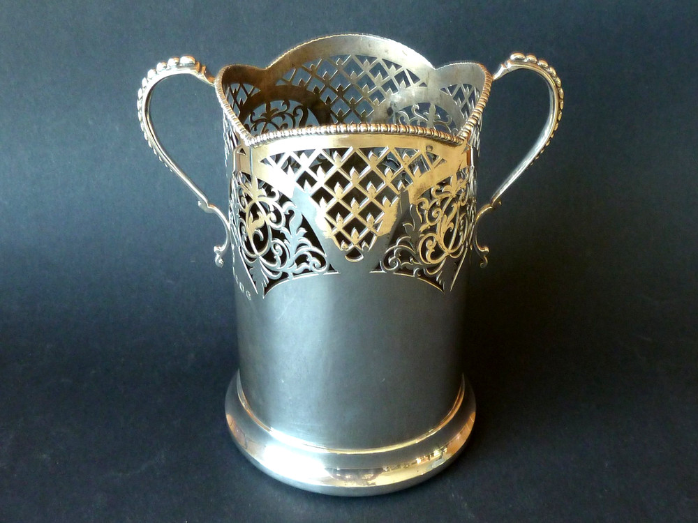 Solid Silver Magnum Wine Bottle Holder Coaster Stand Hallmarked 1925