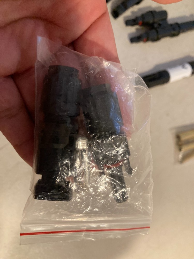 Solar Panel MC4 Connectors Fuse Holder USB Socket 30A WiFi Adapter Kit Set