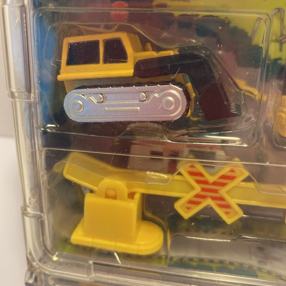 Motor Max Micro Vehicles in Case Playset #78088