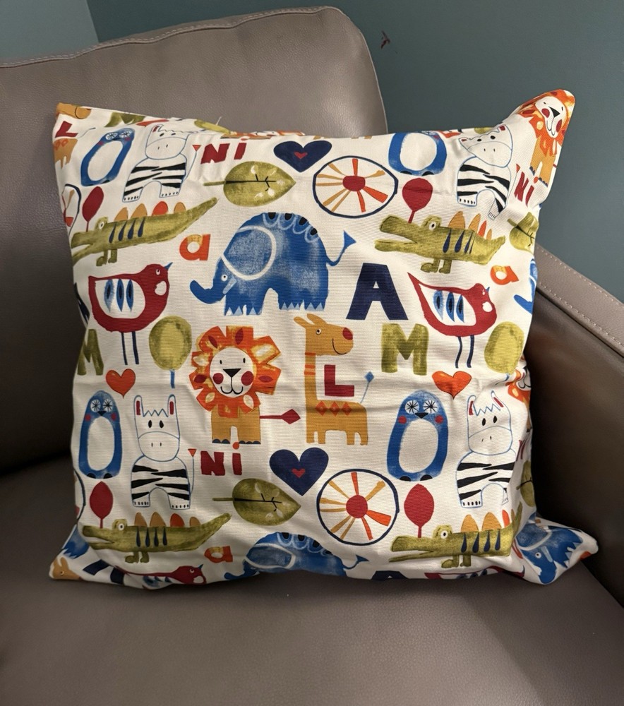 20”x 20” Animal Print Zippered Pillow (2pack)