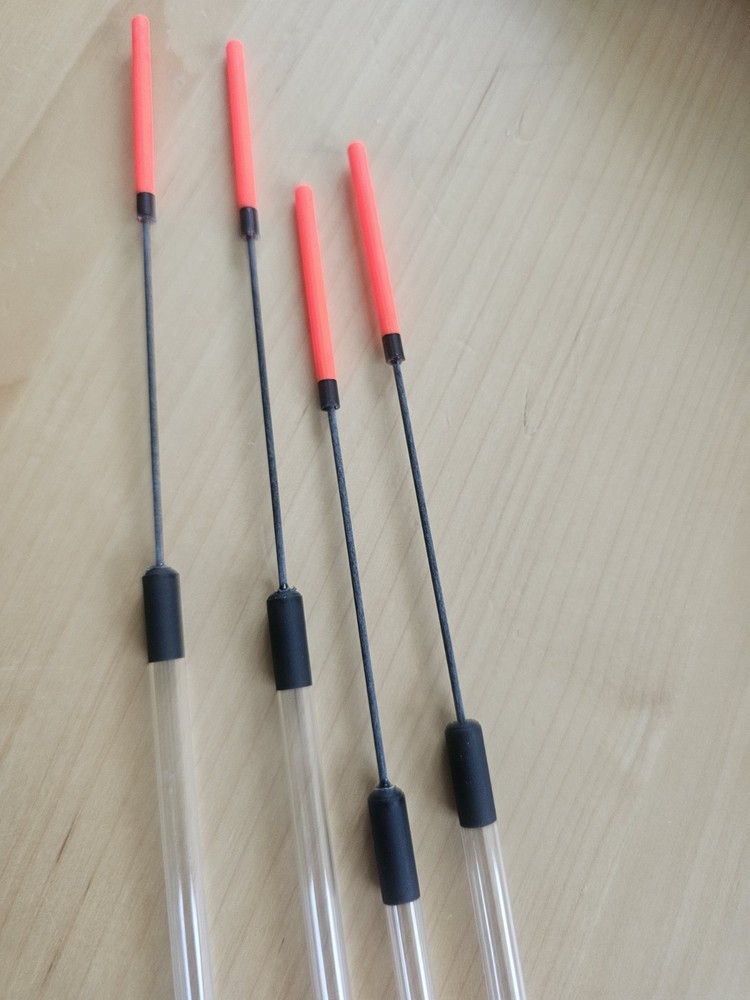 Crystal waggler floats