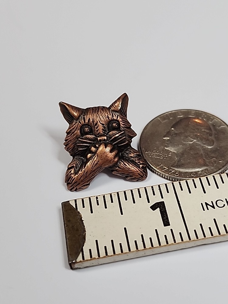 JJ Jonette Speak No Evil Cat Lapel Pin