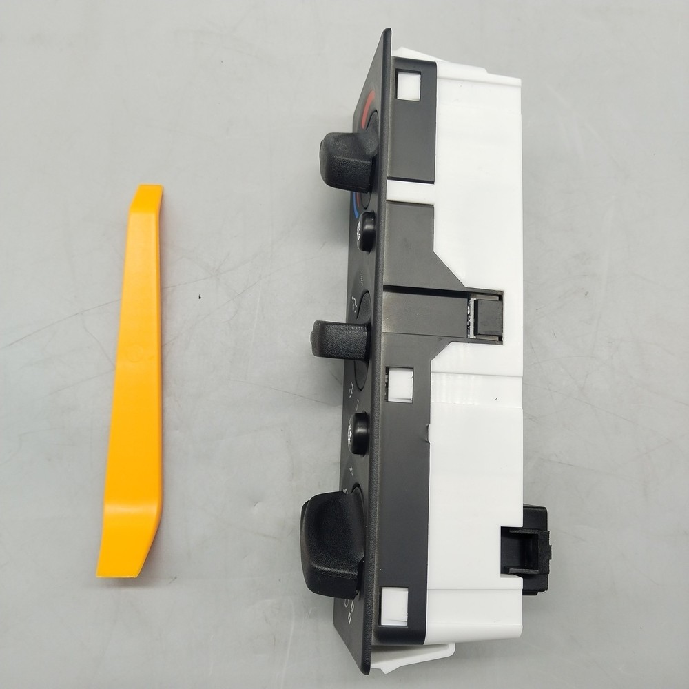 Q21-6119 For Peterbilt Truck A/C Climate Control Module Panel with Removal Tools