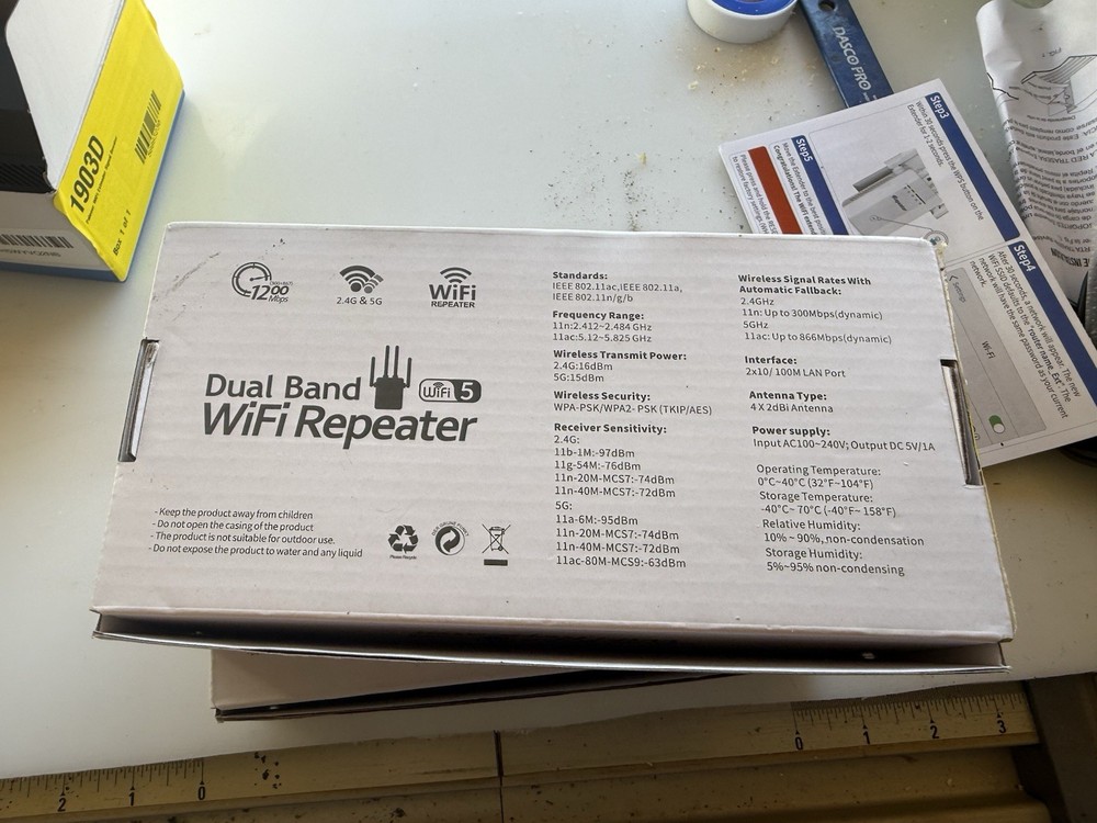 AOOEPU WiFi RangeExtender Signal Booster