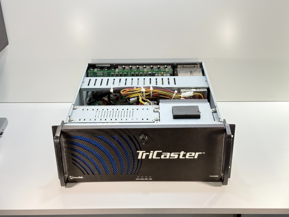 Newtek TriCaster TCXD850 AS IS