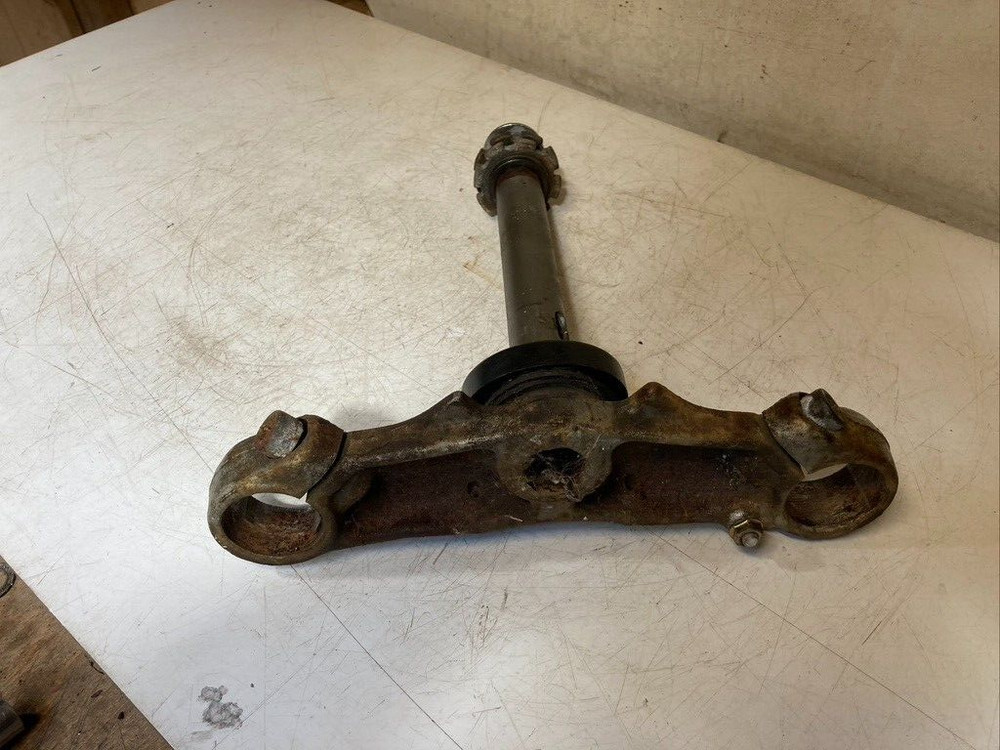 Kawasaki EN 500 Steering Yoke Bottom