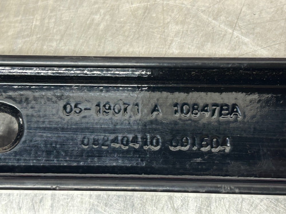 PETERBILT 05-19071 CHANNEL-TRANS SUPPORT