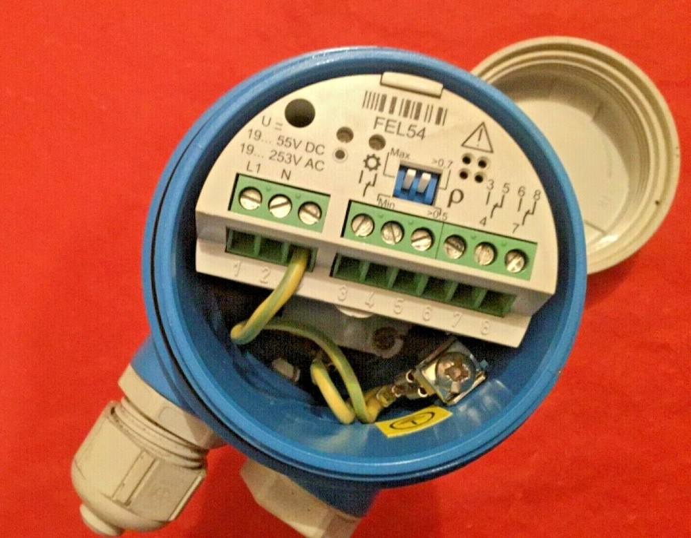 ENDRESS & HAUSER FTL50-AGQ2AA4G4A VIBRONIC Level Detection Switch