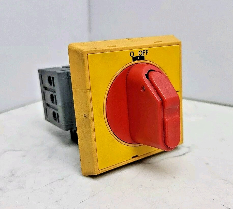 Bussmann CDNF16A3D Abb Selector Switch Lockable Disconnect Switch CDAUX Contact