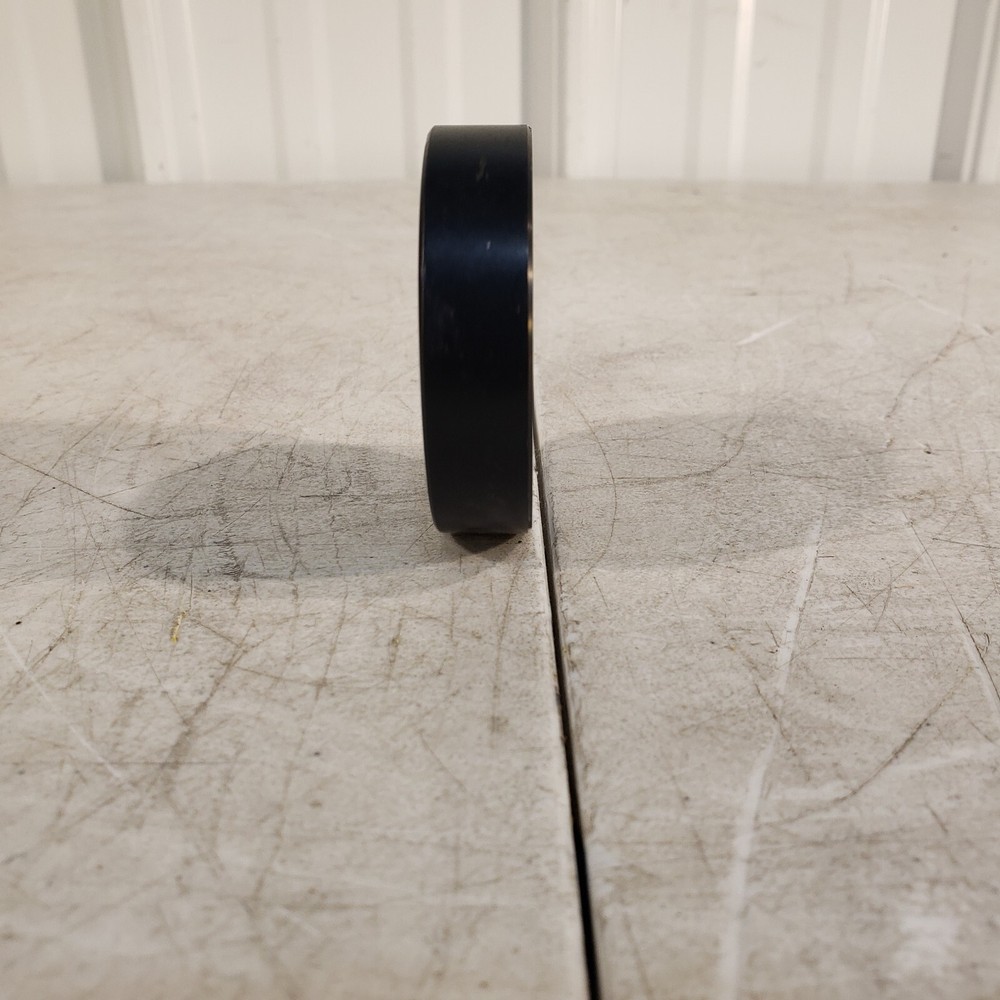 Circular 2.5mm Aperature, 6.5cm Diameter Black