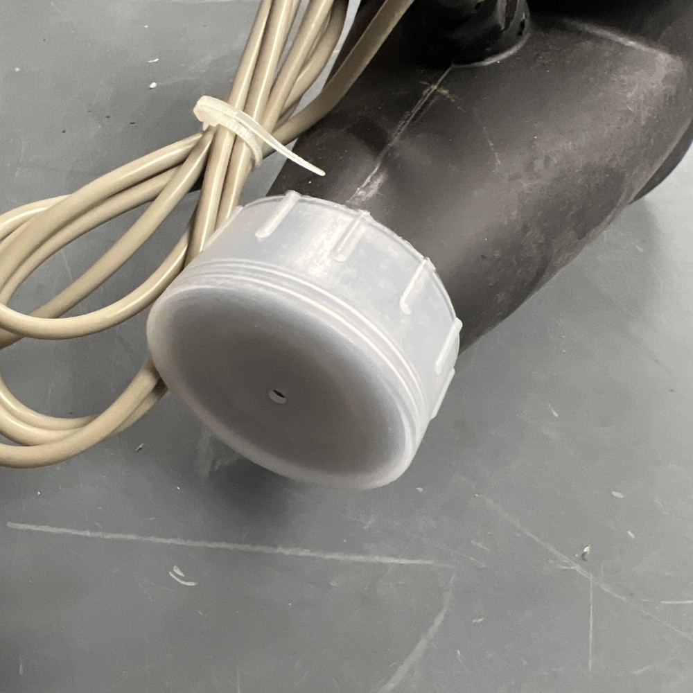 Dwyer Wpt-a-c-04 Multi Jet Plastic Water Meter