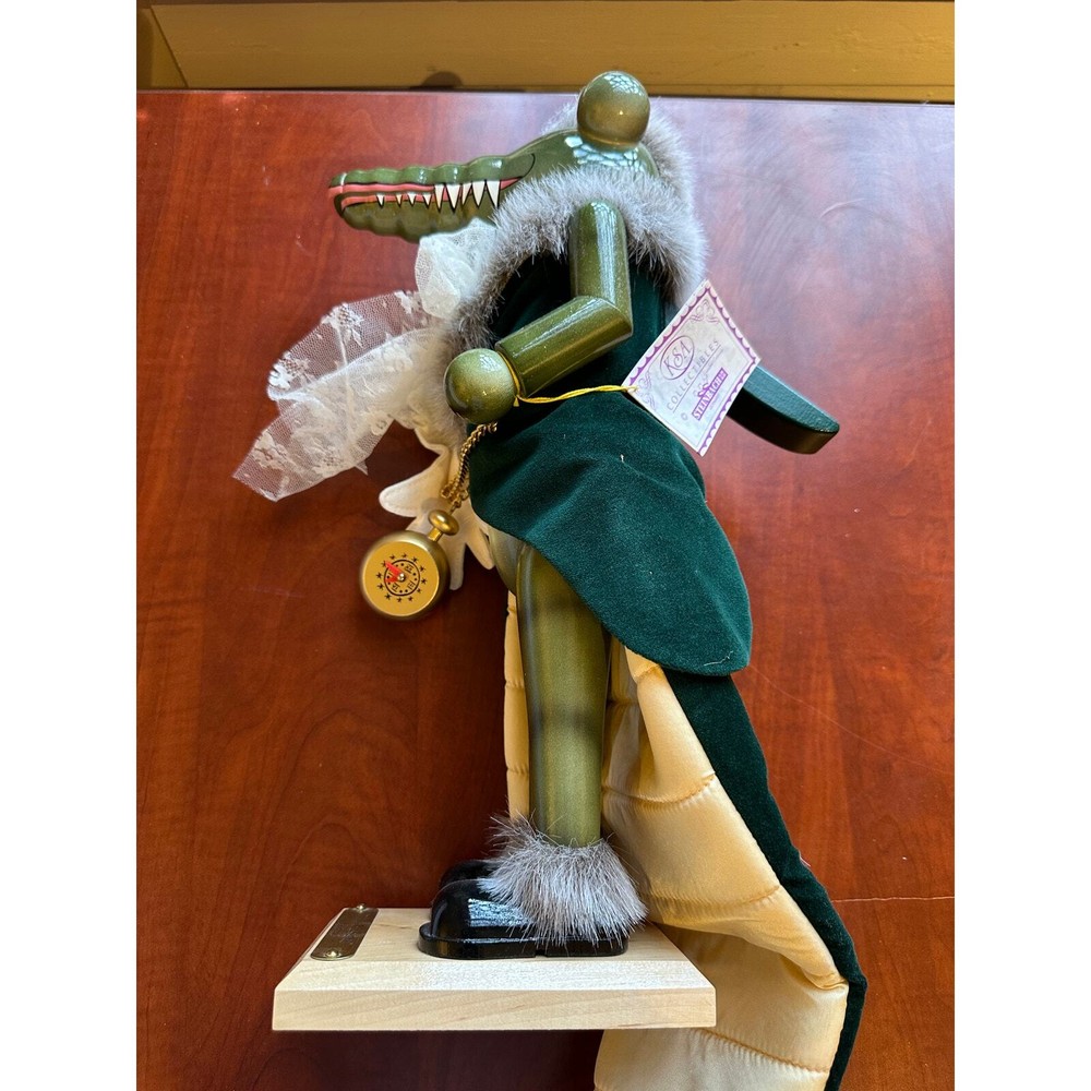 Peter Pan Crocodile Steinbach - Disc - Highly Collectable