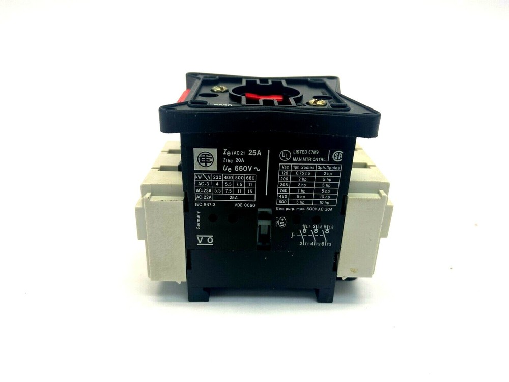 Schneider Electric V0 25A Switch Body