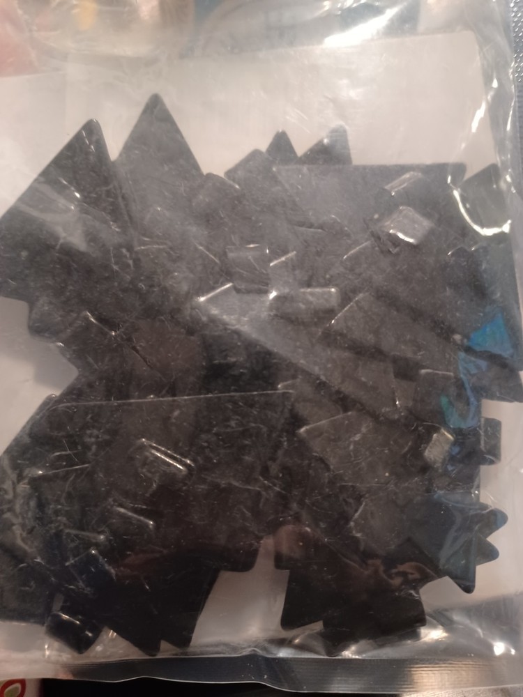 25Pcs PegBoard Hooks, 1.6" Study Peg Shelving Hooks Heavy Duty Triangle Black