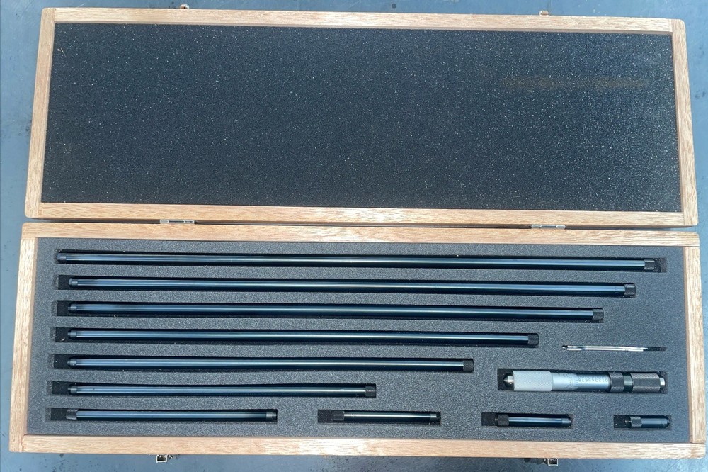 Mitutoyo 139-202 4 to 40 Inside Micrometer