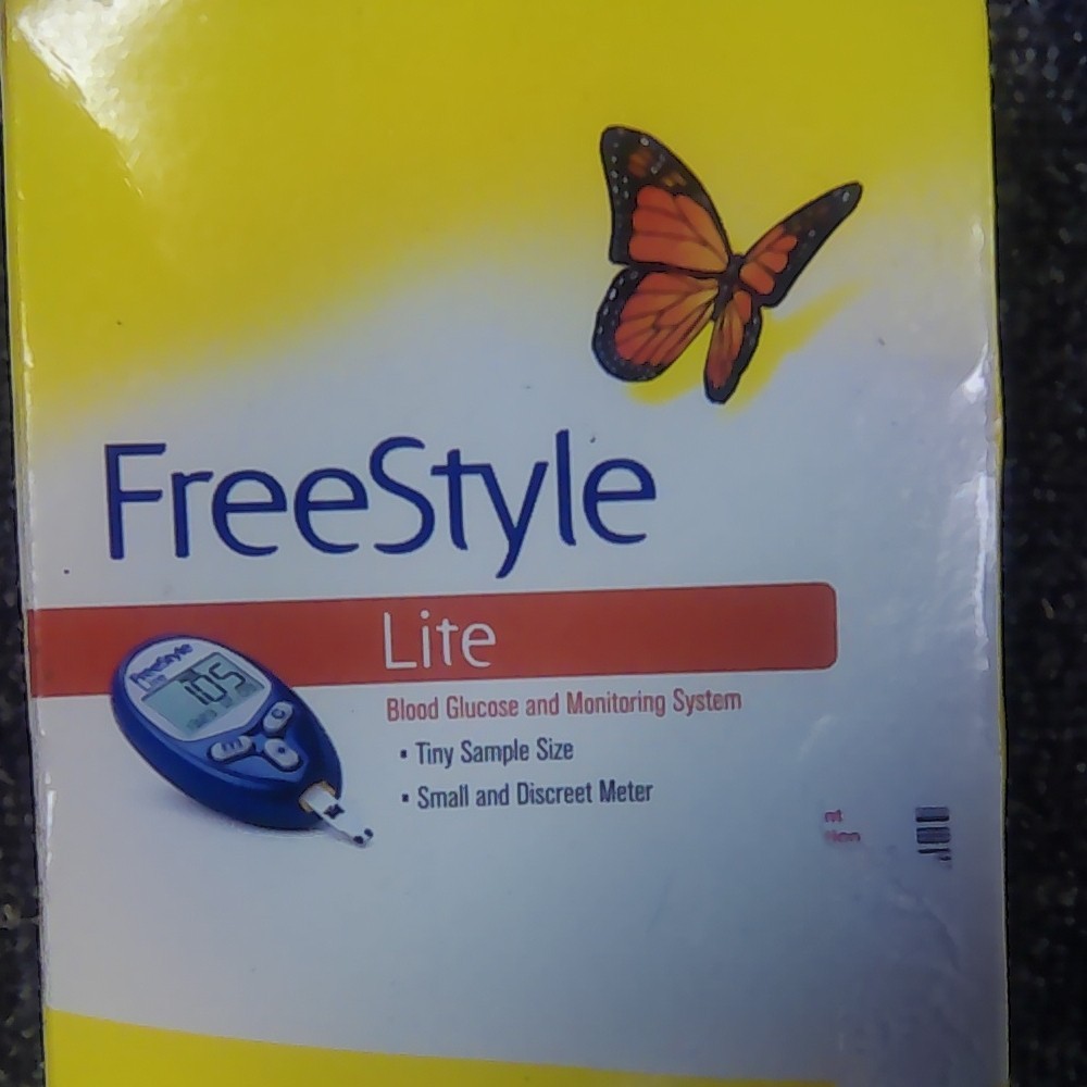 FreeStyle Lite Digital Glucose Monitor Blue No Coding Small Discreet Meter