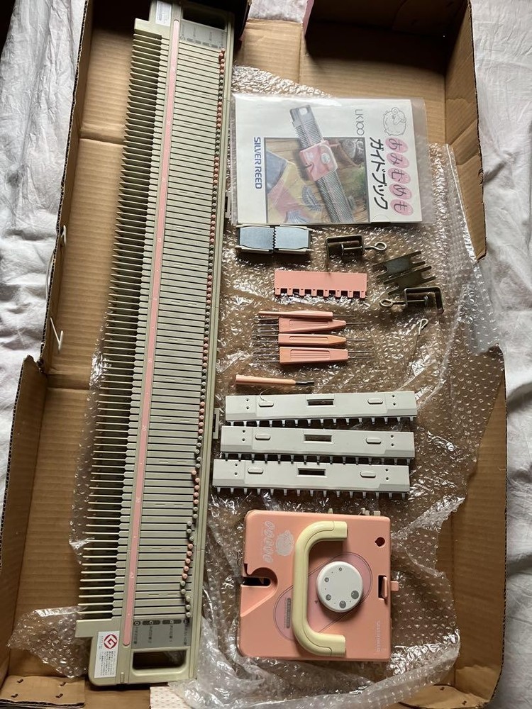 Knitting Machine Amimumemo Easy LK100 Model Vintage Operation not confirmed