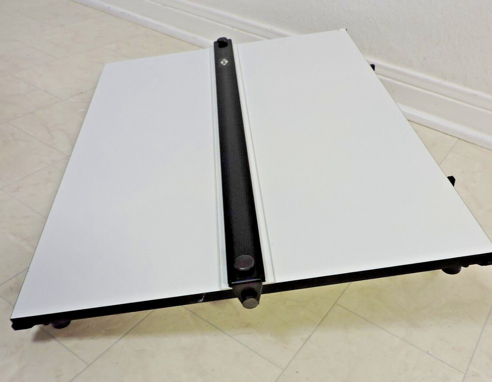 ALVIN 18"x24" Parallel Straight Edge White Drawing/Drafting Board With Case