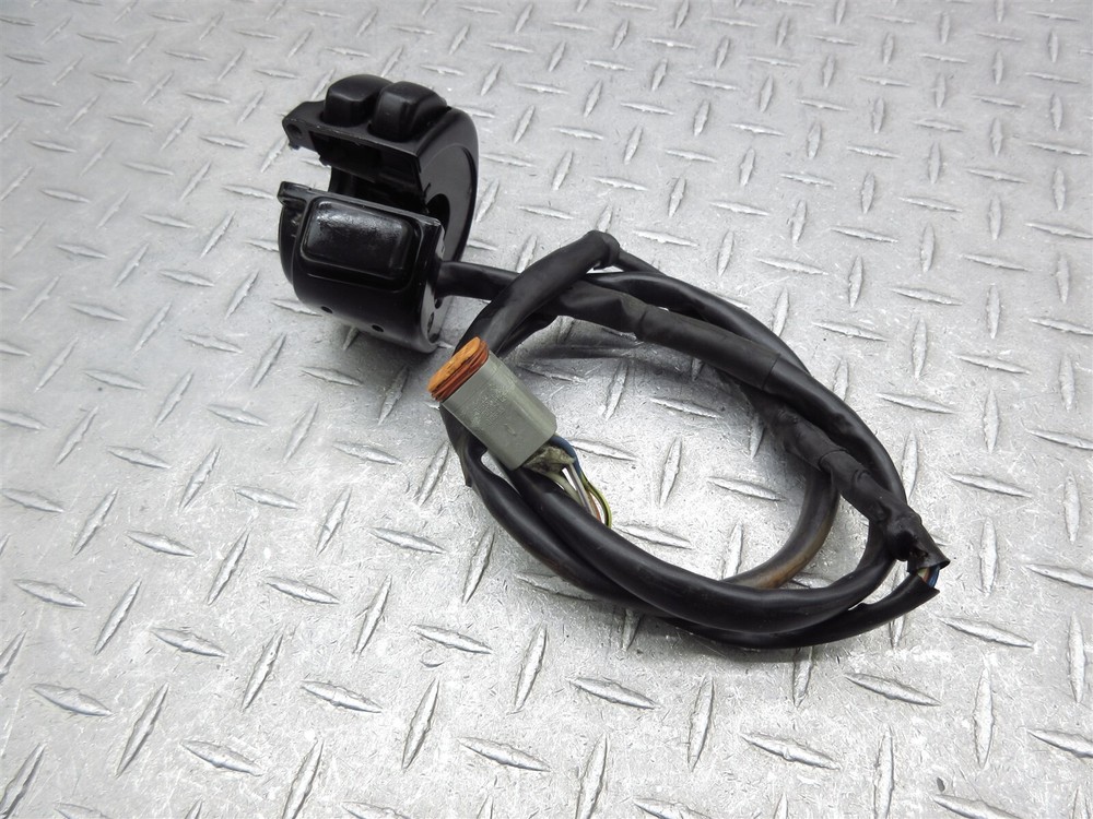 2005 Harley Softail Deluxe FLSTNI Left Handlebar Control Switch Handle Bar