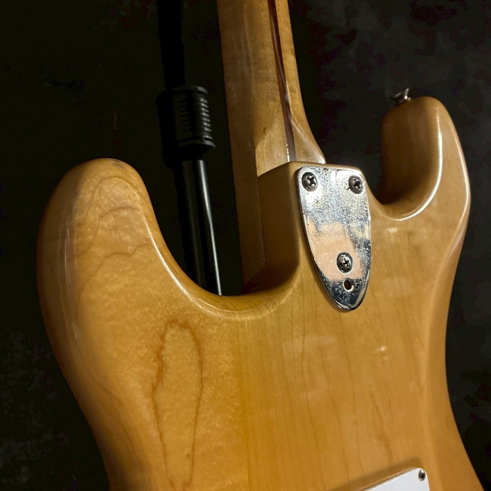 Fernandes BURNY CUSTOM ST Natural【4.35㎏】