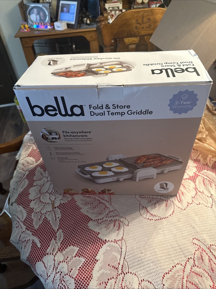 Bella Fold & Store Griddle New In Box