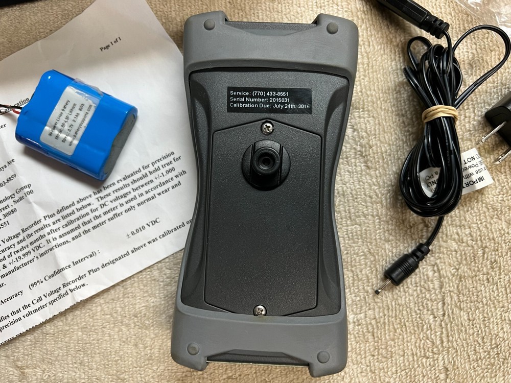 Alber Cell Voltage Recorder Plus - Handheld Cell Voltage Tester CVR+