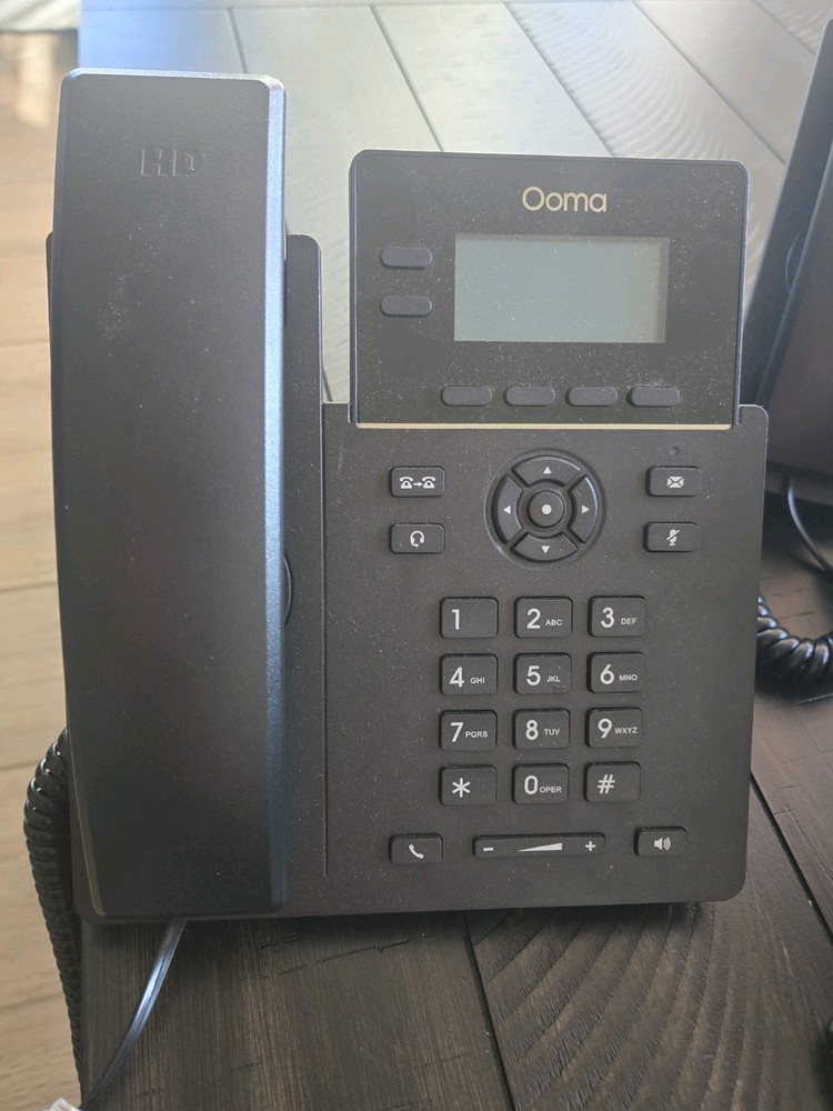 Ooma Multi-Line IP Phone & Base Station