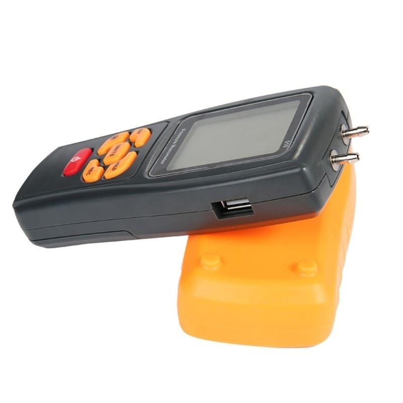 Accurate Gas Pressure Meter Data Storage Function for Laboratory Calibration